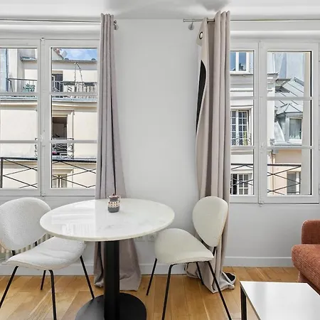 Charming Guisarde * Paris