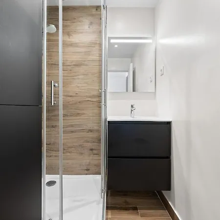 Charming Guisarde Apartment